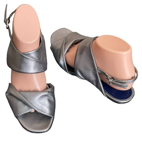 VALENTINA Rangoni Firenze grey heels size 9.5 M - Picture 3 of 12